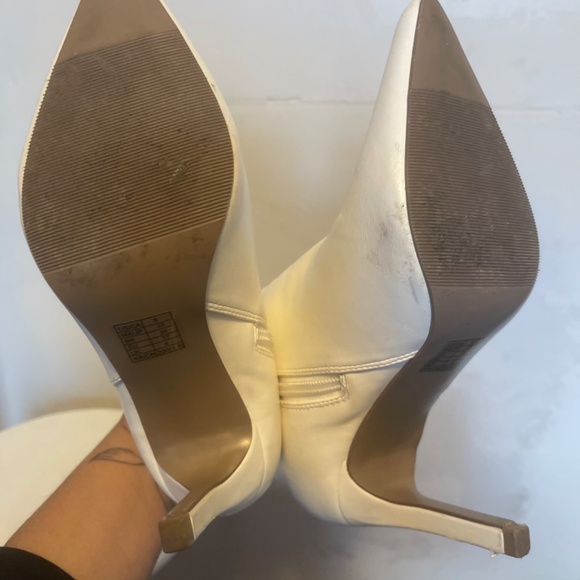 Booties - Picture 5 of 5